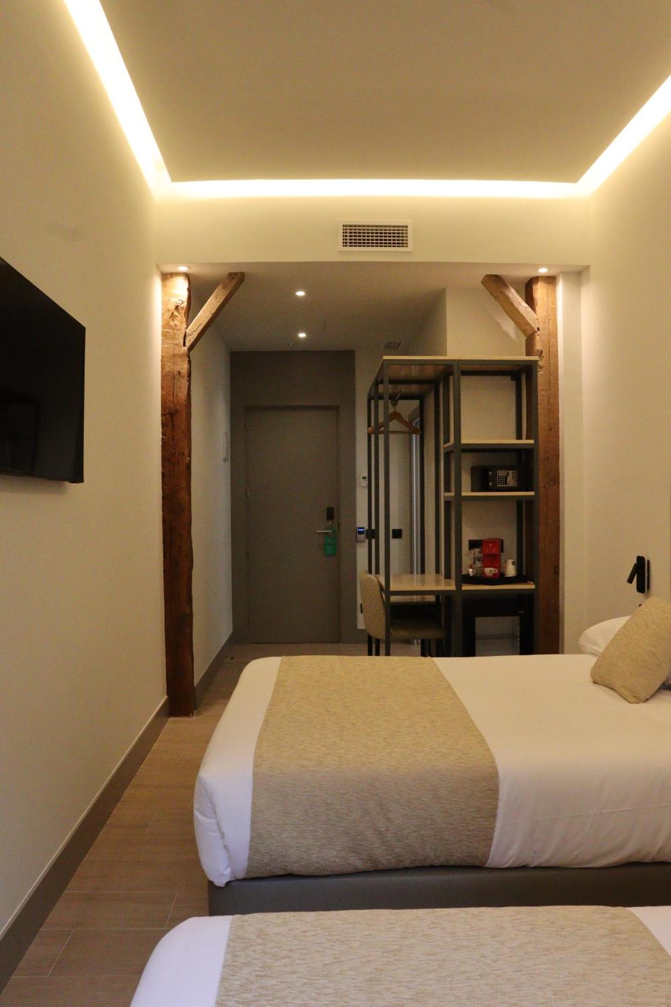 מדריד Hostal La Rua-Montera מראה חיצוני תמונה
