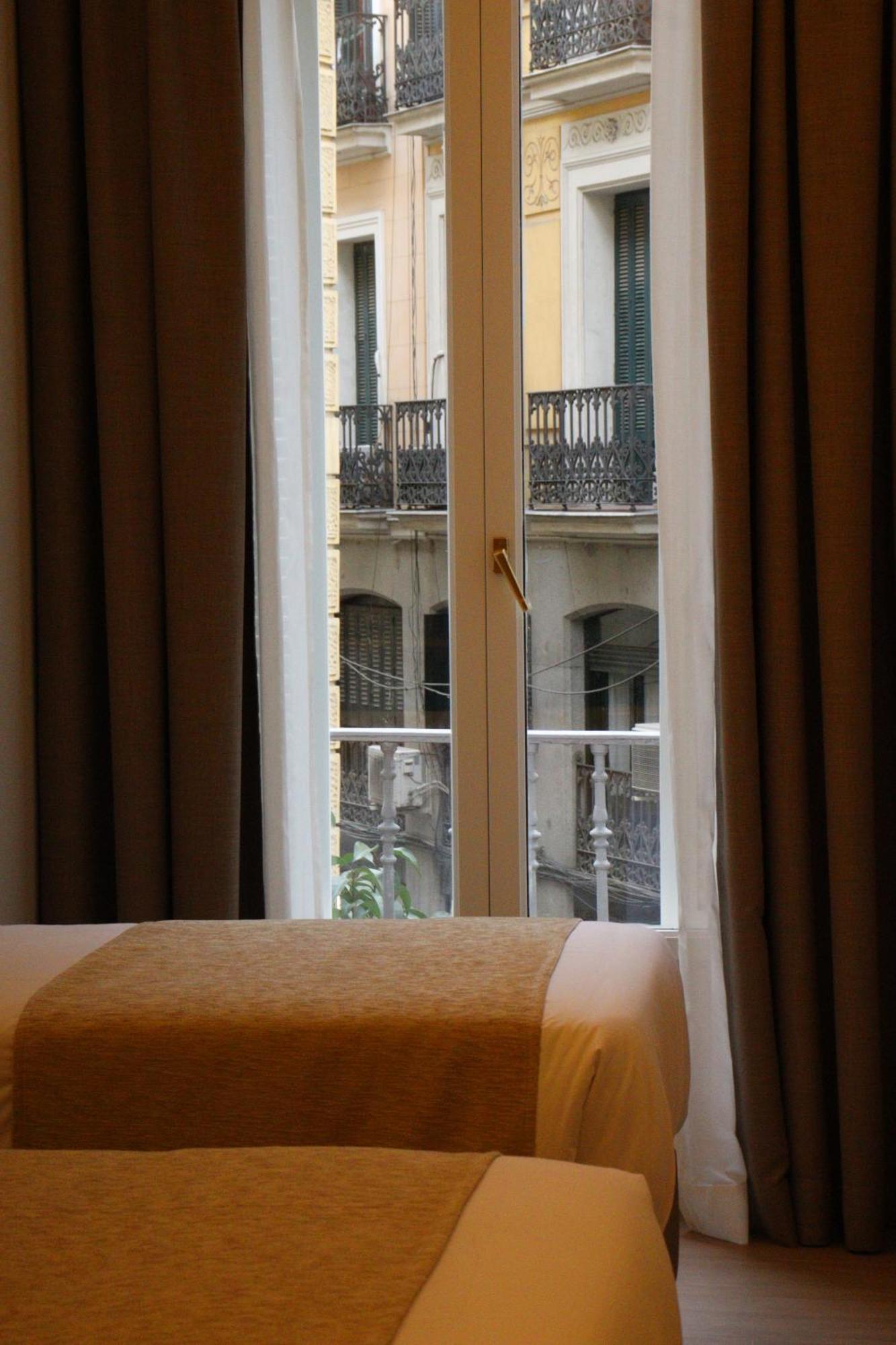 מדריד Hostal La Rua-Montera מראה חיצוני תמונה